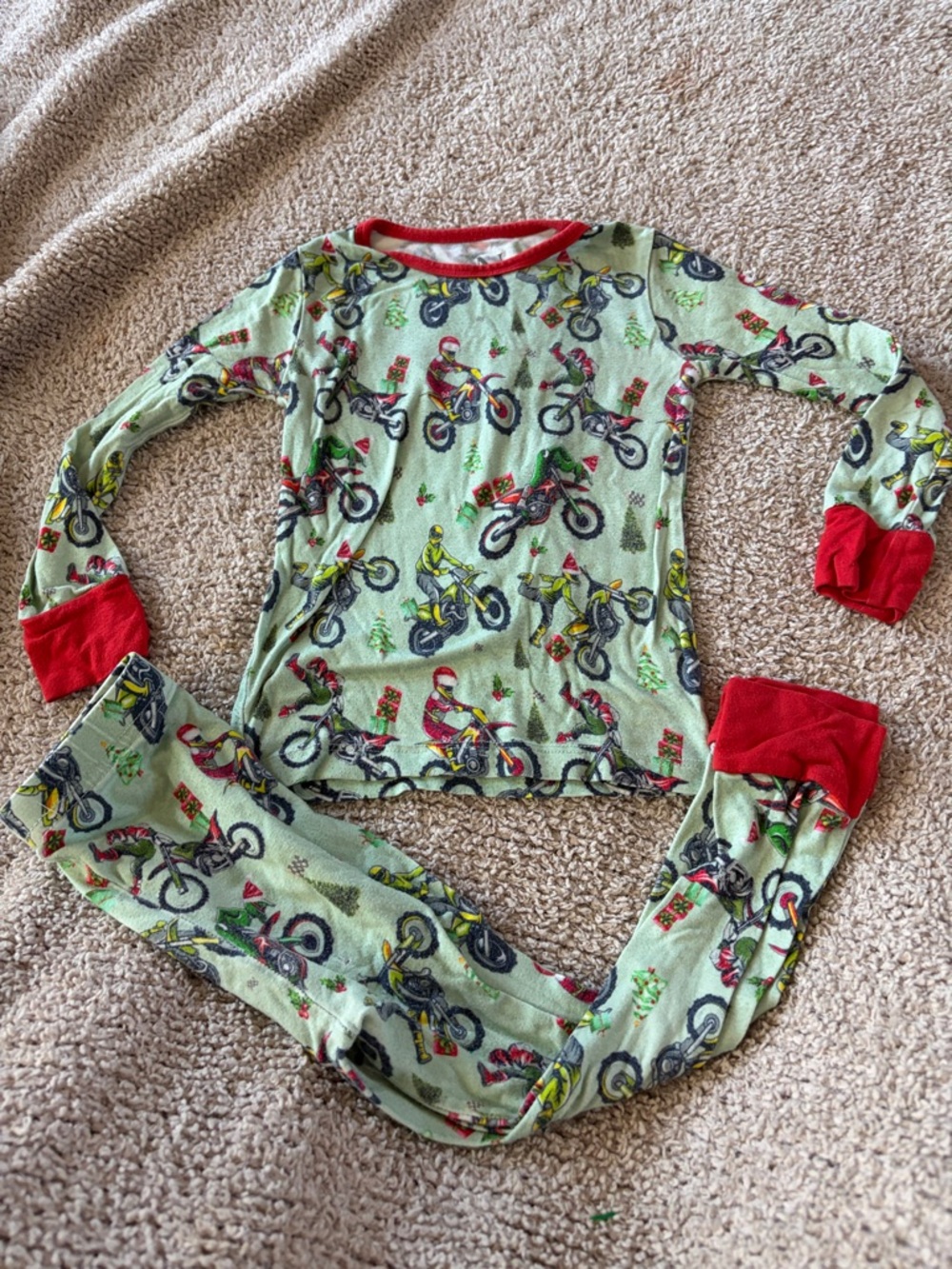 B61 NEV Clothing 2pc Bamboo PJ’s, 2t Christmas Dirtbike Print PLAY